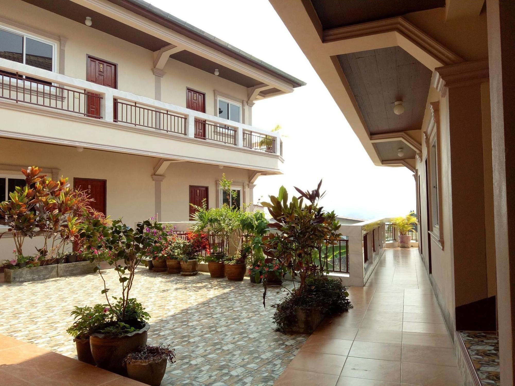 Happy House At Maesalong Hotel Chiang Rai Eksteriør billede